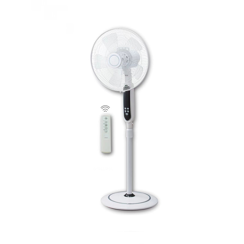 Floor mounted fan NTR533R15 equipped with remote control